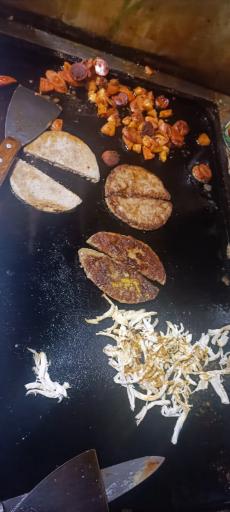 عکس فست فود خان برگر 