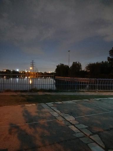 عکس دریاچه مصنوعی آزادگان