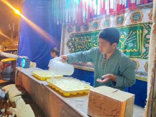 عکس ایستگاه صلواتی موکب شباب امام خامنه ای مدظله عالی
