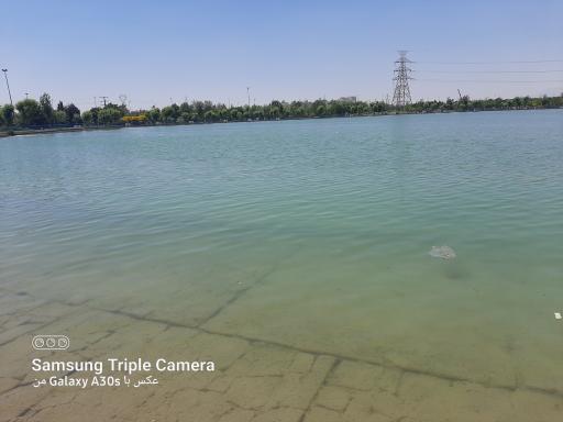 عکس دریاچه مصنوعی آزادگان
