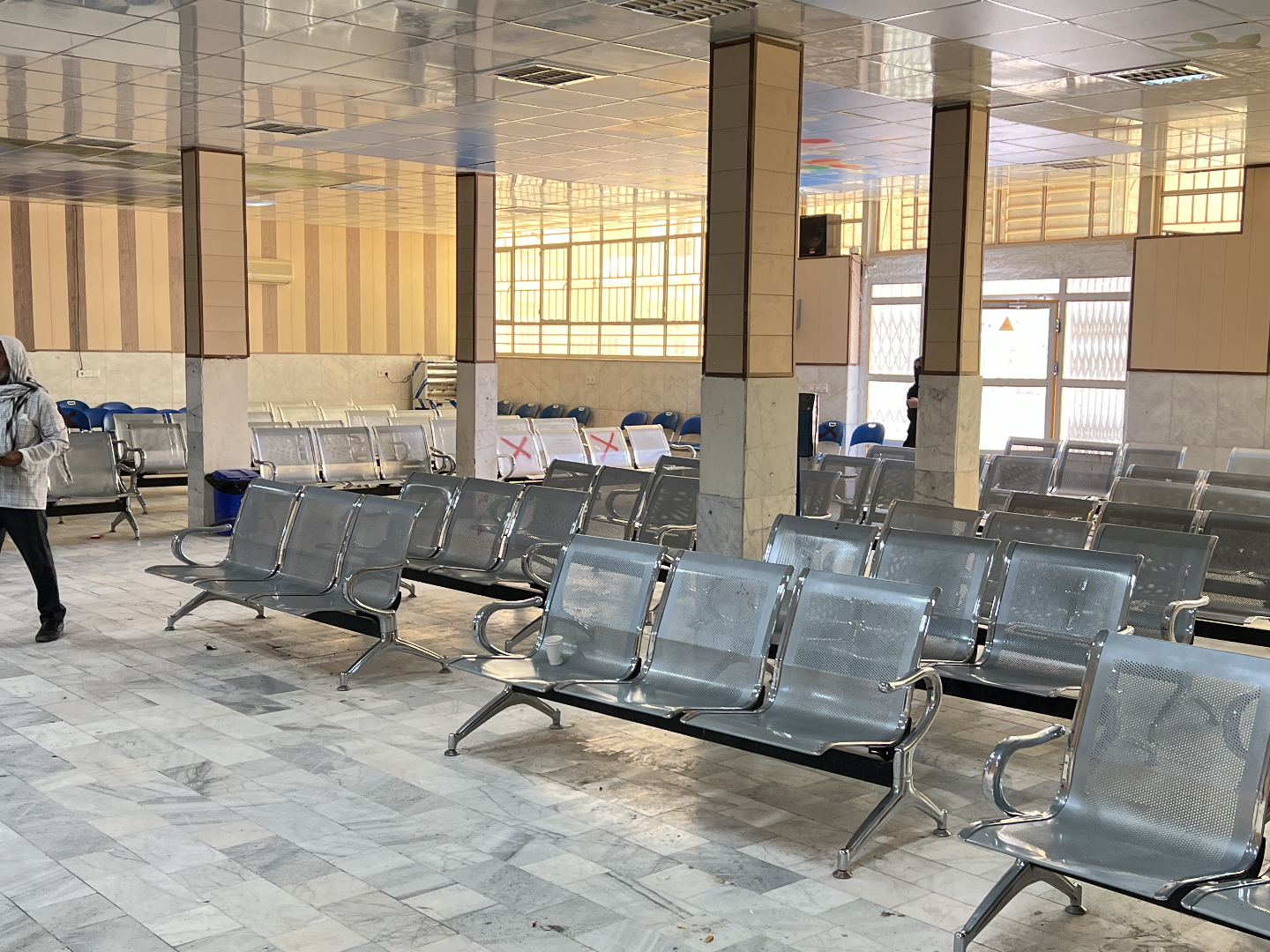 عکس آزمایشگاه مرکزی زابل