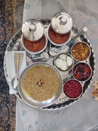عکس سالن غذاخوری مجید دلبندم 
