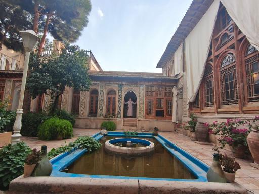 عکس خانه فروغ الملک قوامی