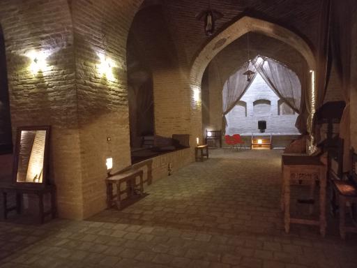عکس کاروانسرای صفویه سریزد
