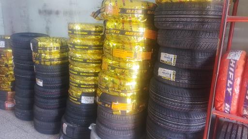 فروشگاه رینگ و لاستیک کاوه (هادوی)