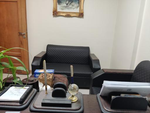 عکس دفتر حقوقی ثبت و تغییرات شرکت و علائم تجاری