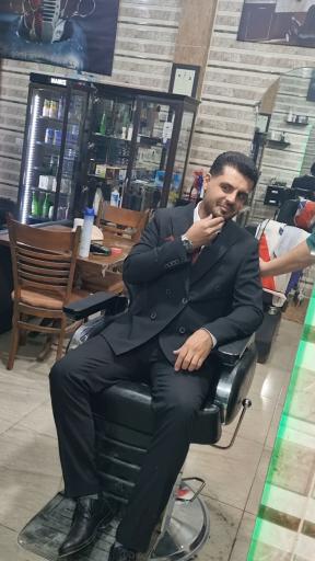 عکس کافه پیرایش شهرام