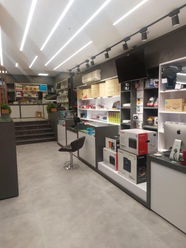 عکس ماشین های اداری و کامپیوتر امین