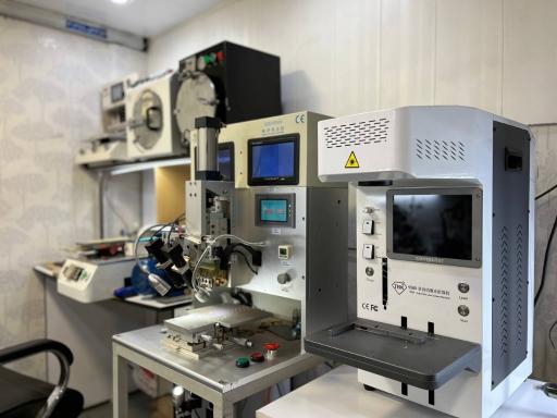 عکس تعمیرات موبایل کمپانی 