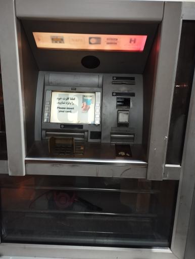 عکس عابر بانک صادرات