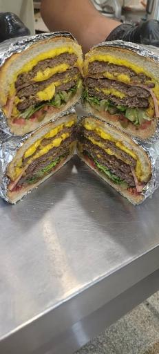 عکس فست فود و مرغ سوخاری لبخند 