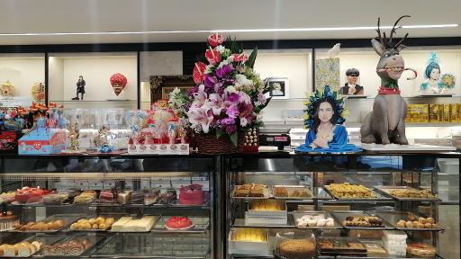 عکس قنادی ویانا