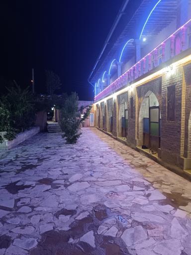 عکس اقامتگاه بوم گردی شاه نشین