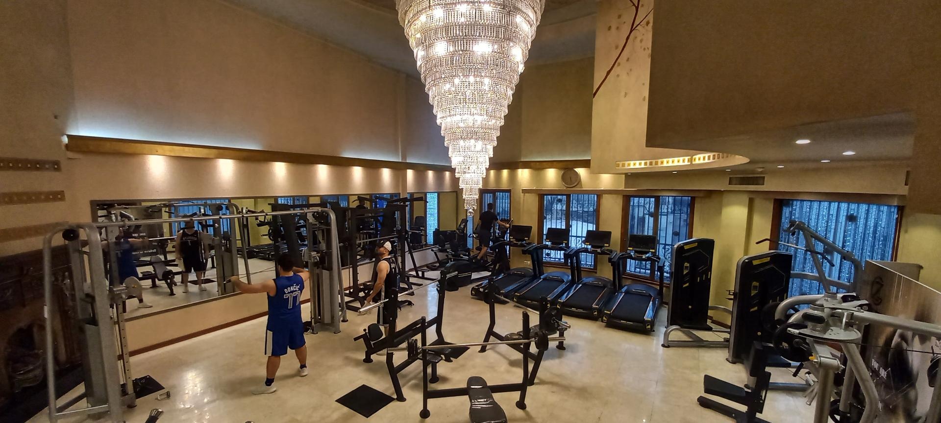 عکس باشگاه ورزشی زرافشان