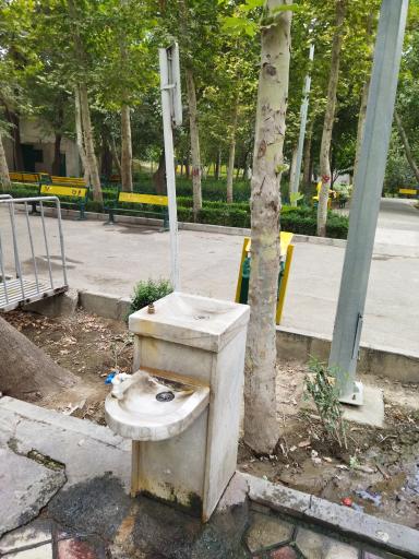عکس آبخوری بوستان صالحان
