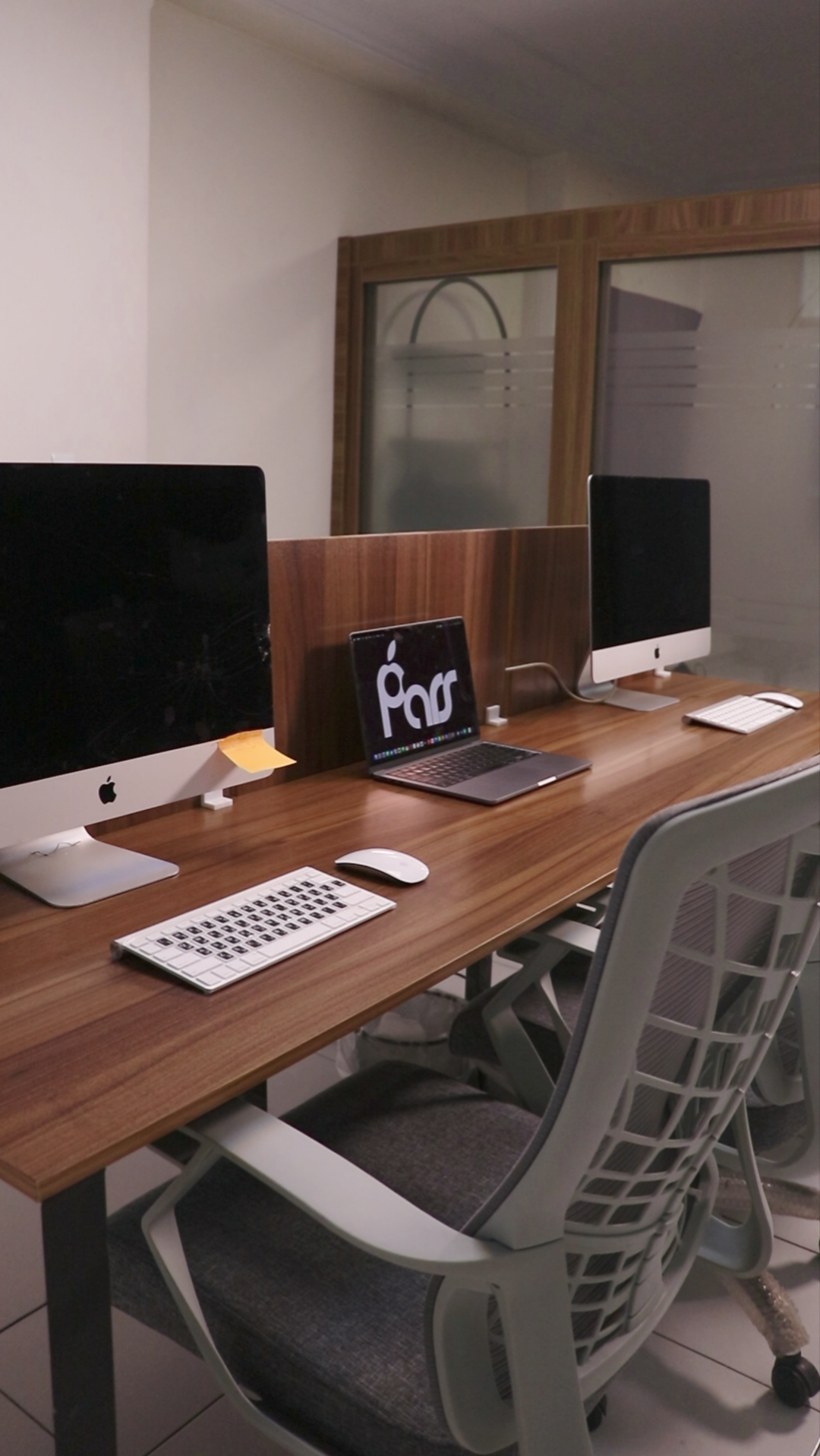 عکس شرکت مروارید سرخ البرز (اپل پارس)