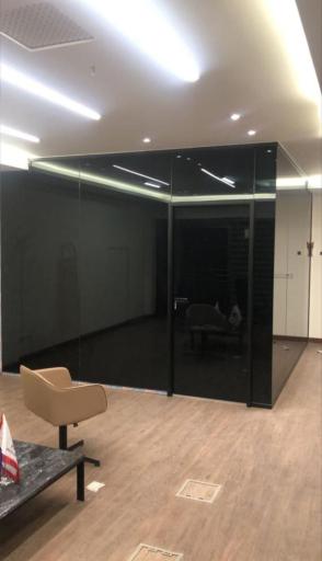 عکس شیشه سکوریت مسکن روژان 
