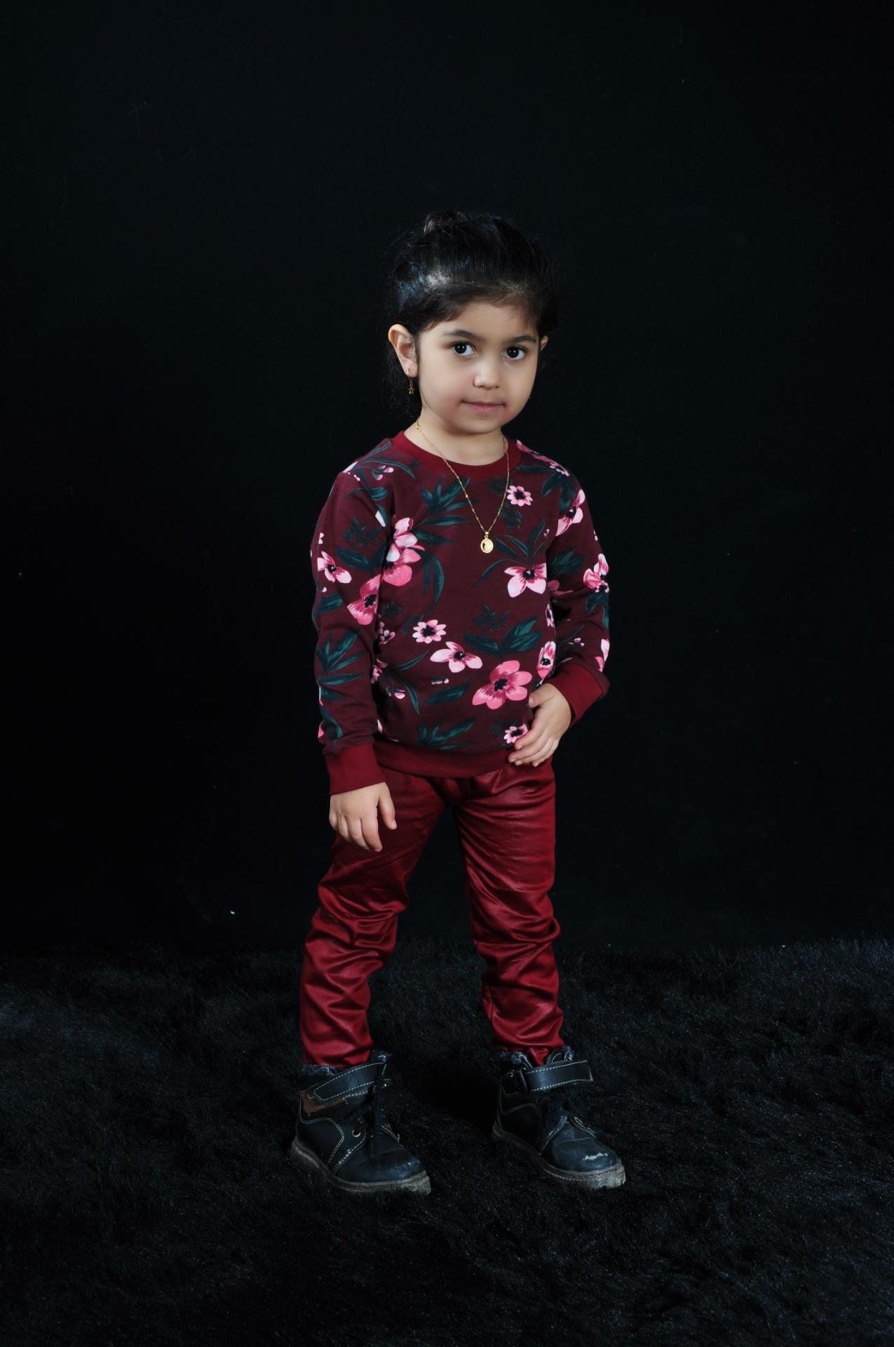 عکس استودیو فیلم و عکس حسینی 