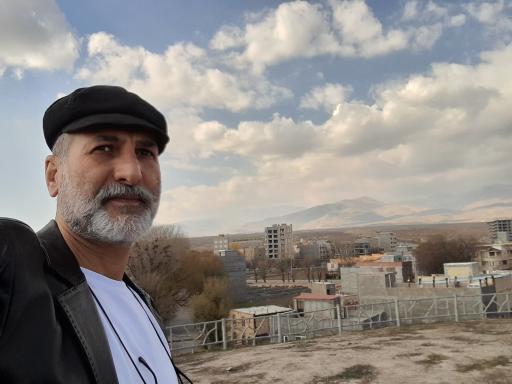 عکس تپه تاریخی آناهیتا