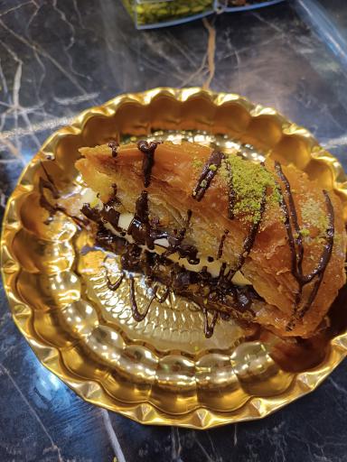 عکس کافه باقلوا