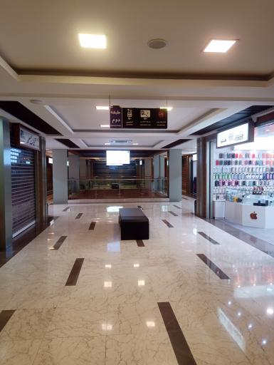 عکس بازار موبایل ایران شعبه شهید قاسم سلیمانی