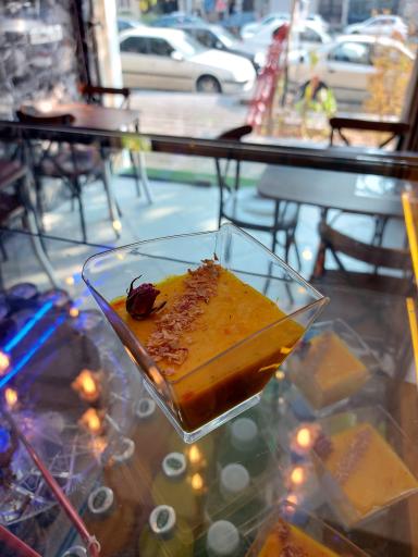 عکس کافه زعفران 