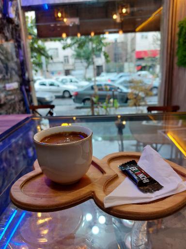 عکس کافه زعفران 