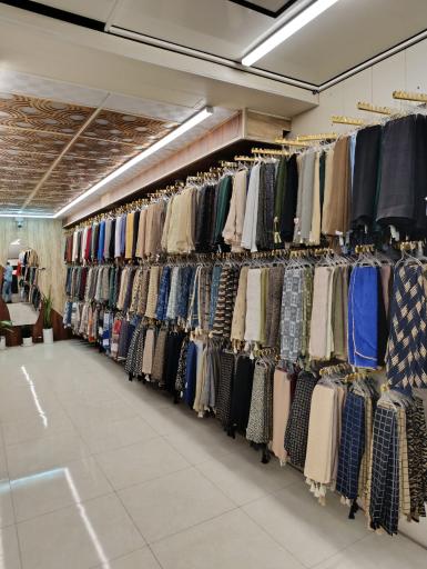 شال و روسری ماه بانو