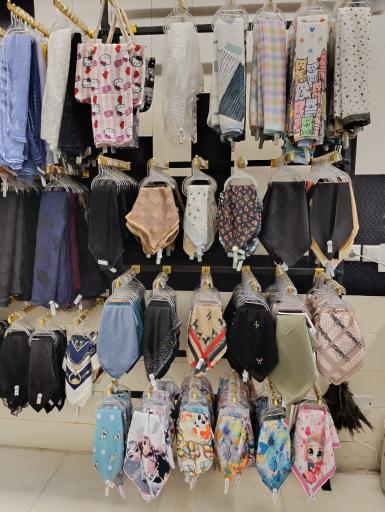 شال و روسری ماه بانو