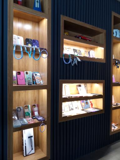 عکس اپل استور طاها