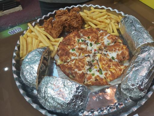 عکس فست‌فود و کباب سرای ونک