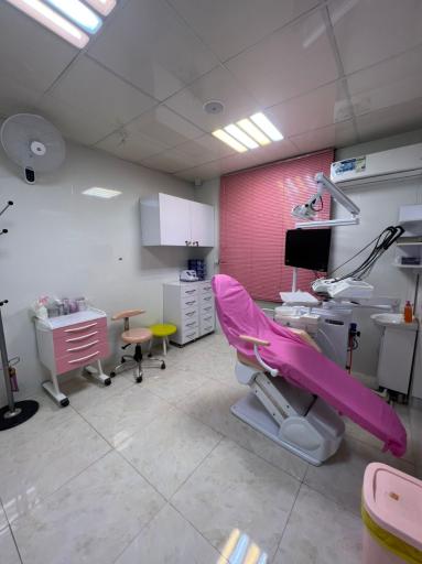 عکس درمانگاه دندانپزشکی تیام
