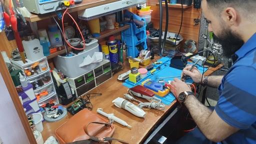 عکس تعمیرگاه لوازم آرایشگاهی ریپیر سنتر