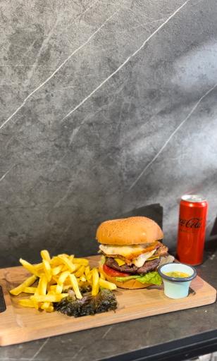 عکس فست فود غفوریان 