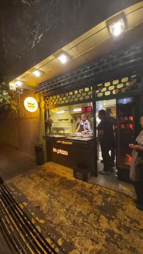 عکس این پیتزا