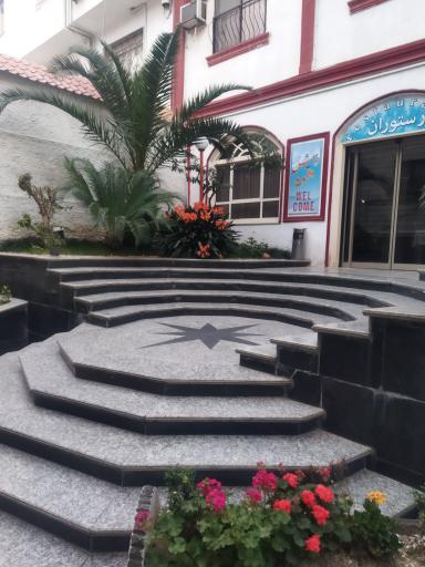 عکس هتل صدرا