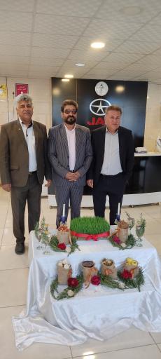 عکس نمایندگی کرمان موتور 2613 ممسنی خورشیدیان