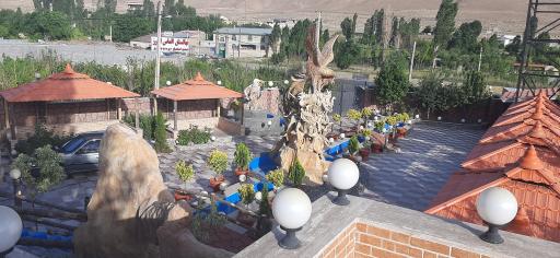رستوران باغچه میران