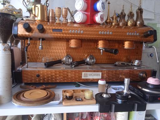 عکس سوپر مارکت و کافه مشت علی