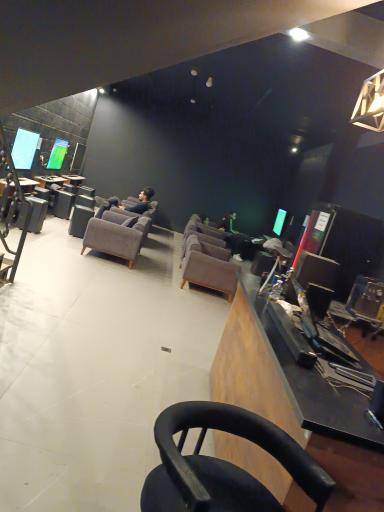 عکس گیم نت دیاکو 