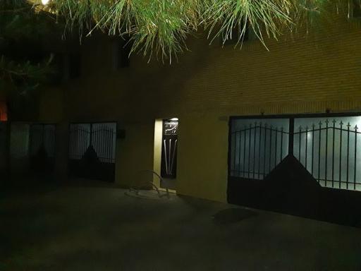 عکس ساختمان خورشید