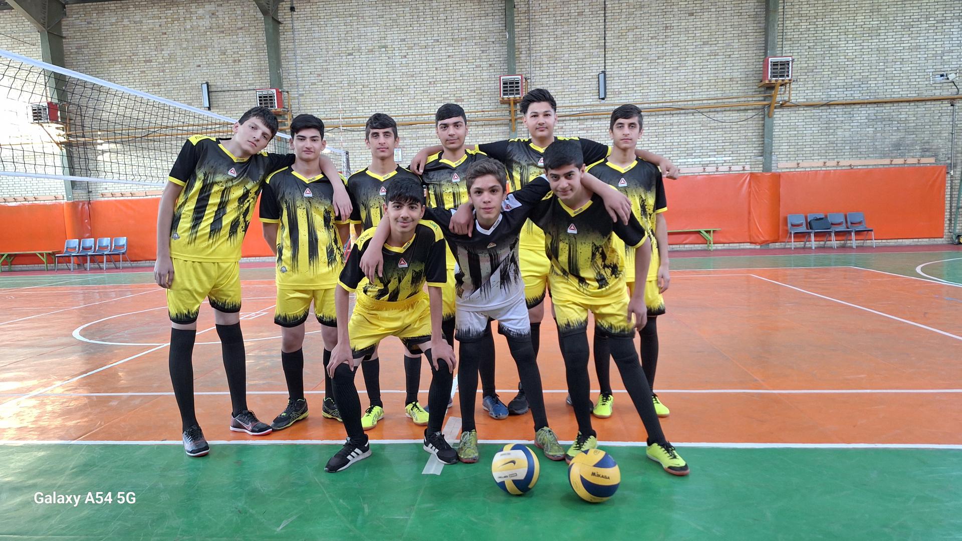 عکس مجتمع آموزشی ورزشی فجر