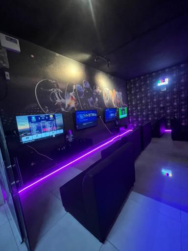 عکس گیم سنتر گیم روم