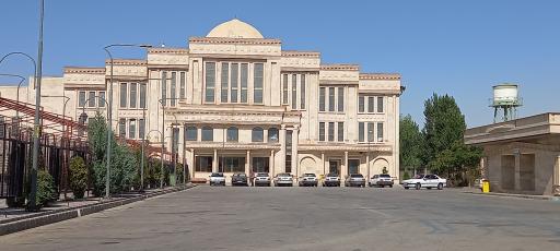 عکس سرزمین موج های آبی ارومیه