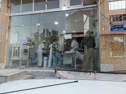 عکس نانوایی حسن آقا