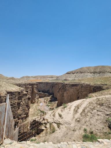 عکس بند نادری