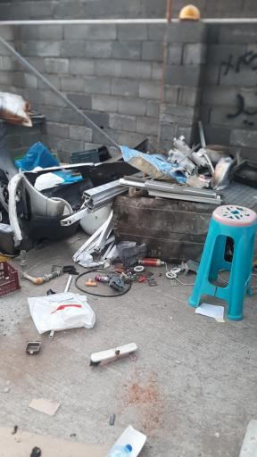 عکس انبار ضایعات زرین