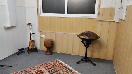 عکس آموزشگاه موسیقی آوای فاخته 