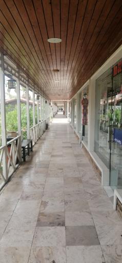 عکس بازار مریم