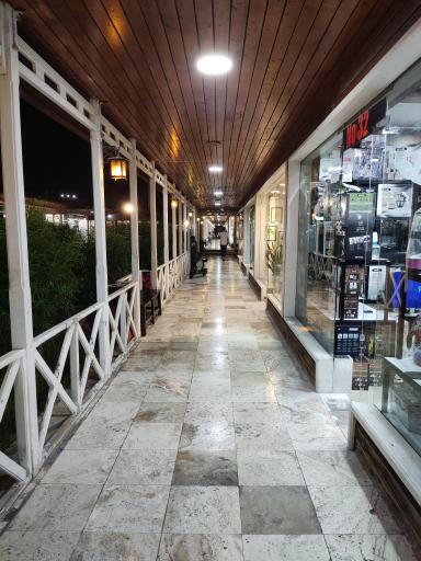 عکس بازار مریم